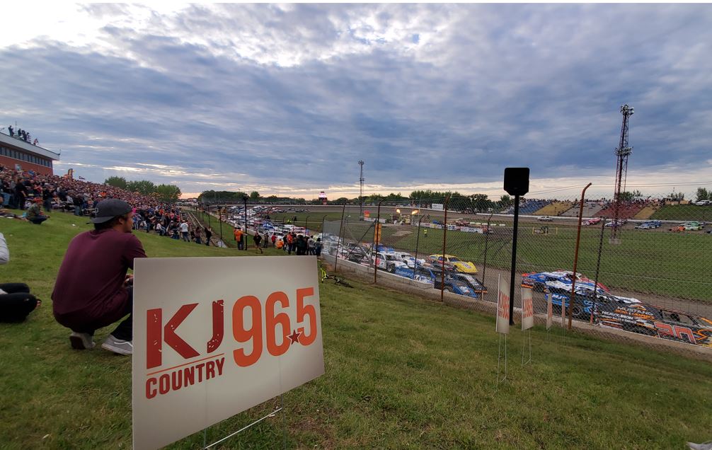 Speedway Motors WISSOTA 100 Returns to Fergus Falls Starting Tonight